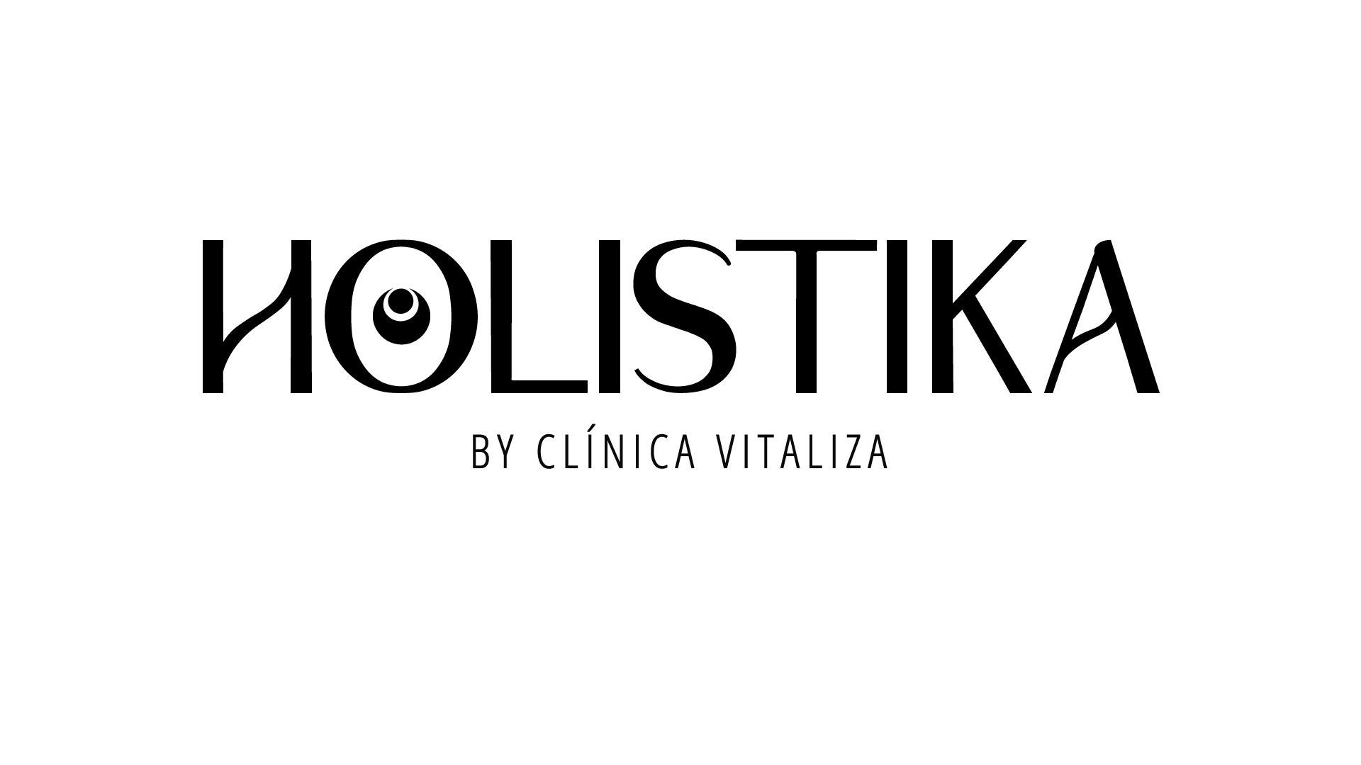 Holistika by Clínica Vitaliza logo in black text on a white background.